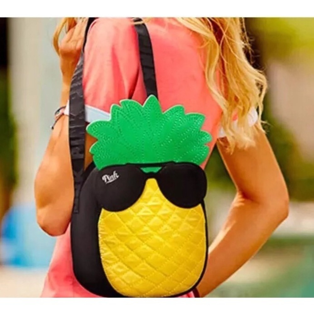 Victorias Secret Pineapple Insulated Cooler Lunch Bag Shoulder Strap Tote New